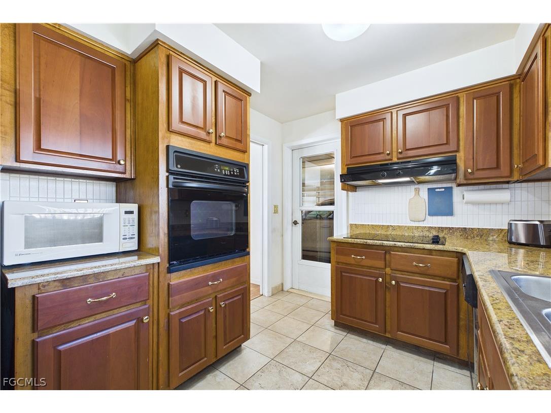 2306 SE 15th Terrace Cape Coral FL 33990 2026004405 image12