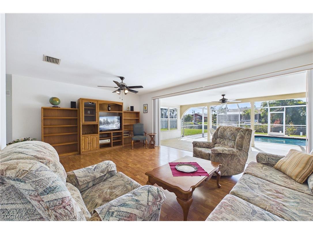 2306 SE 15th Terrace Cape Coral FL 33990 2026004405 image20