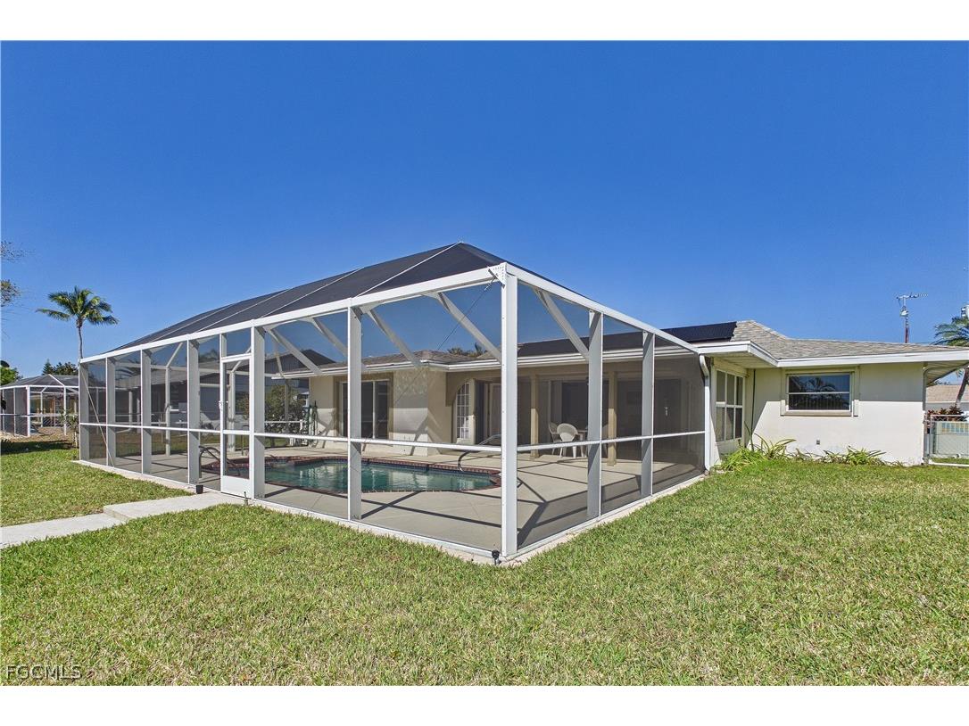 2306 SE 15th Terrace Cape Coral FL 33990 2026004405 image37