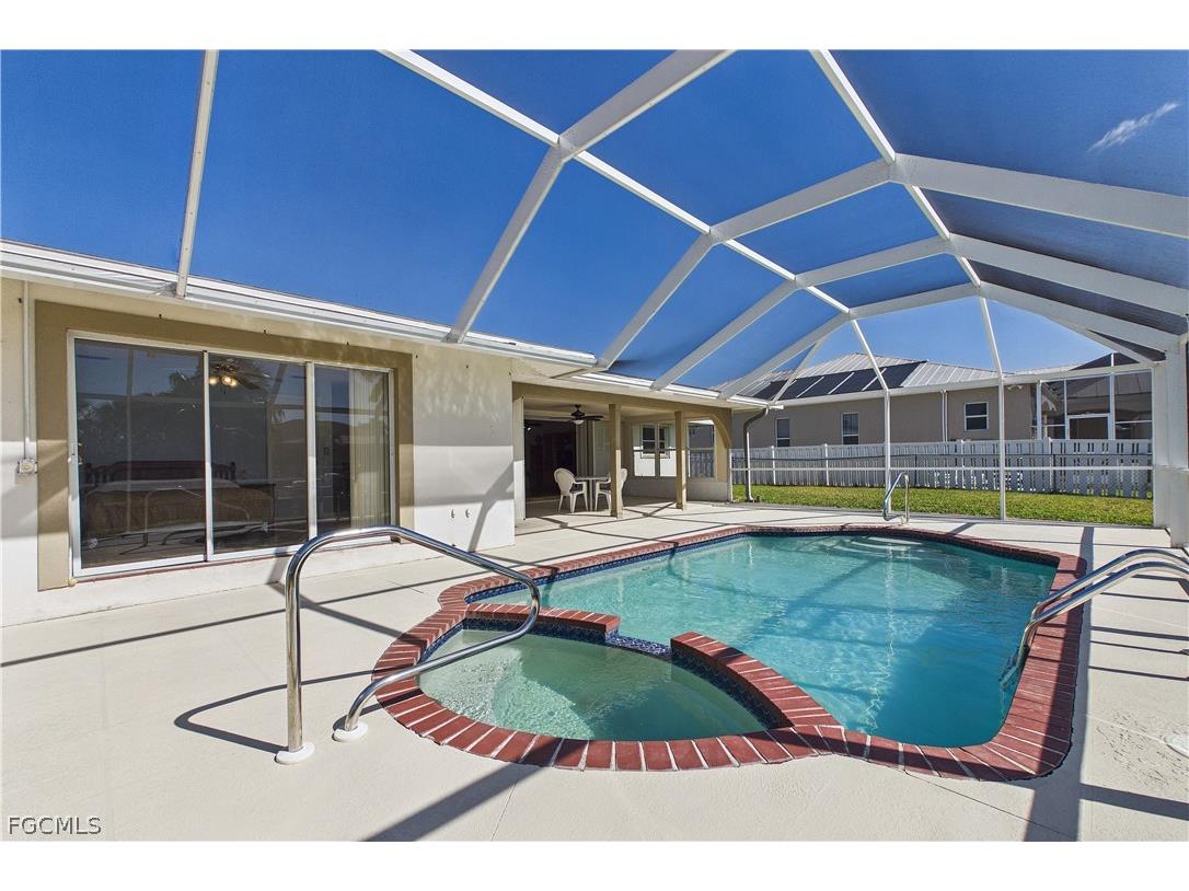 2306 SE 15th Terrace Cape Coral FL 33990 2026004405 image9