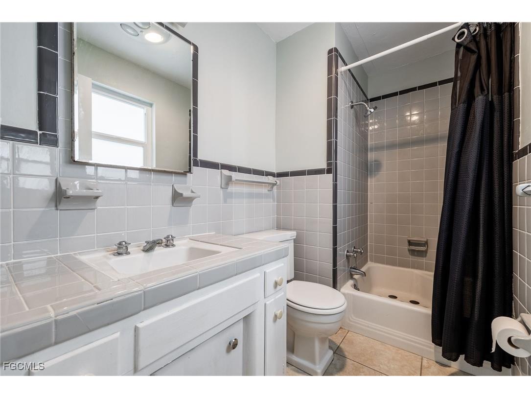 2307 Flora Avenue Fort Myers FL 33907 2026005408 image24