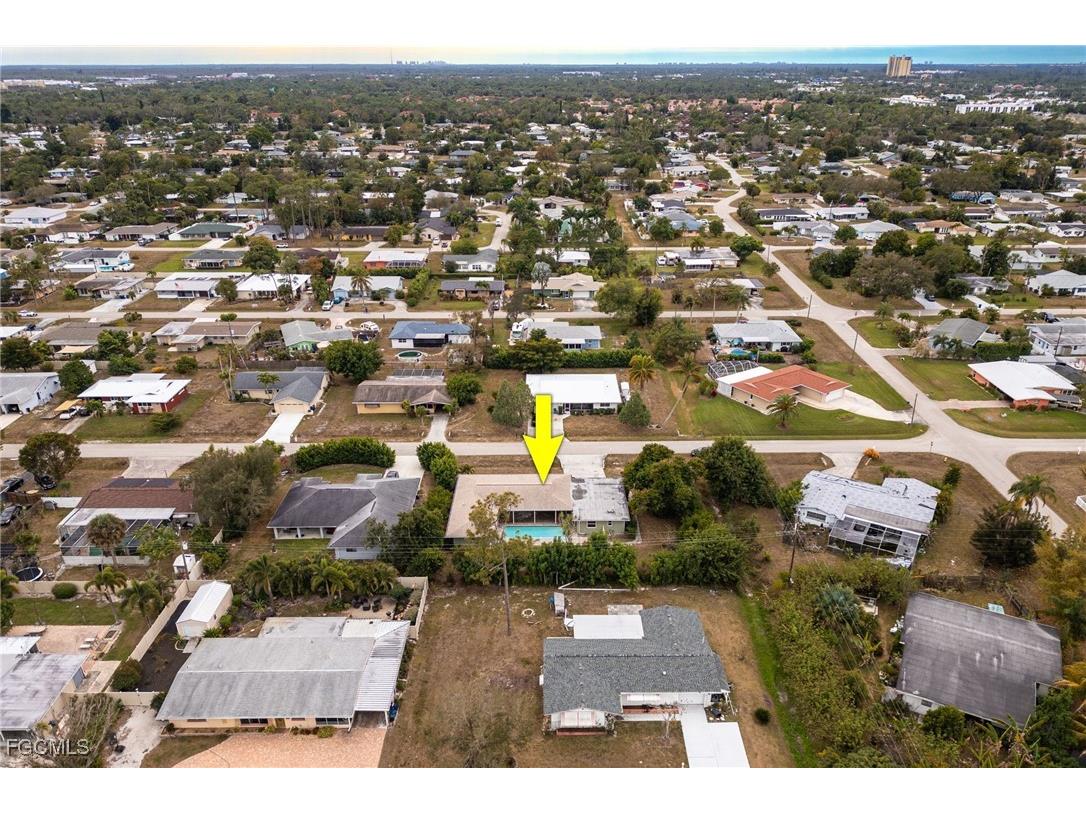 2307 Flora Avenue Fort Myers FL 33907 2026005408 image37