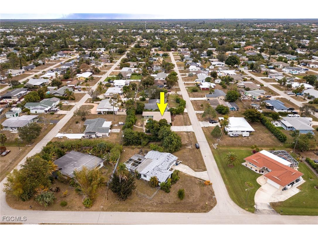 2307 Flora Avenue Fort Myers FL 33907 2026005408 image38
