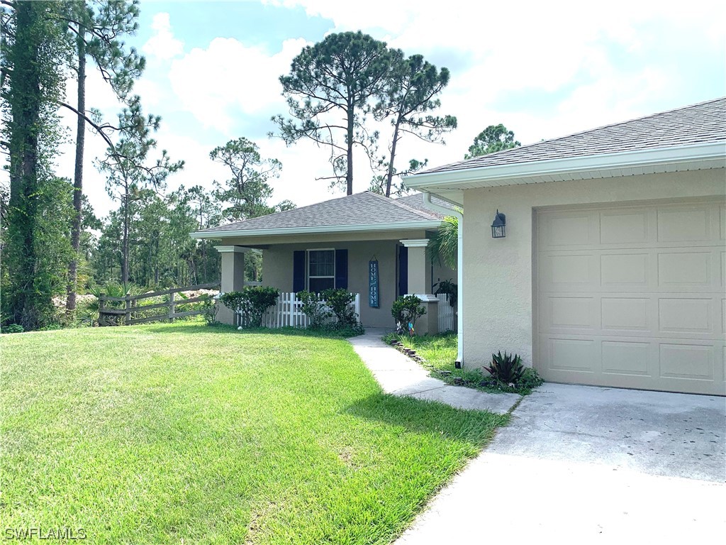 2307 Johns Avenue Alva FL 33920 223062761 image1