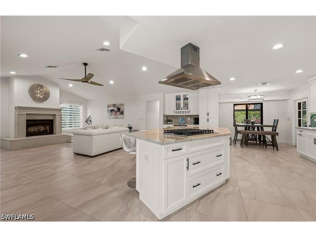 2307 Queens Way Naples FL 34112 226014374 image8