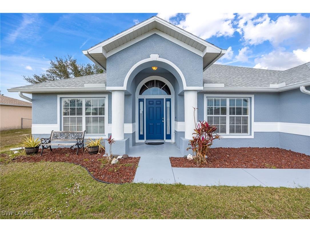 2307 SW 17th Terrace Cape Coral FL 33991 224102179 image1