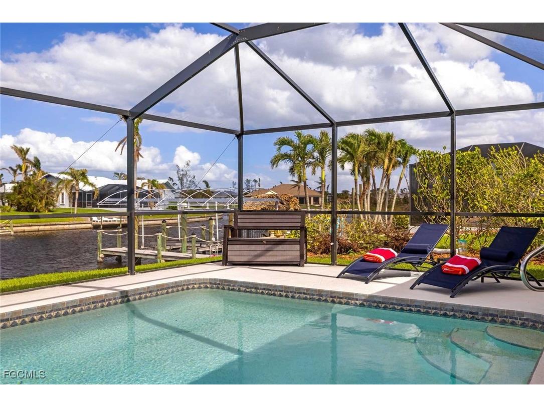 2307 SW 40th Street Cape Coral FL 33914 2025010222 image22