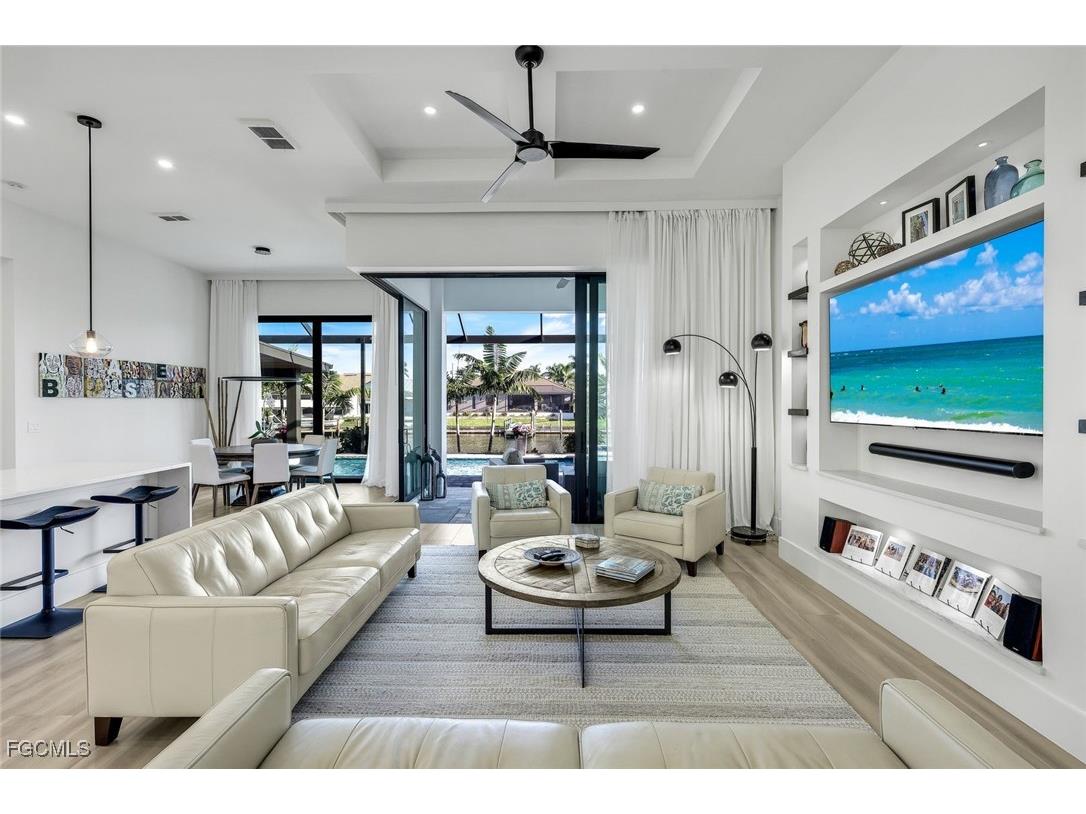 2307 SW 45th Terrace Cape Coral FL 33914 2025015094 image11