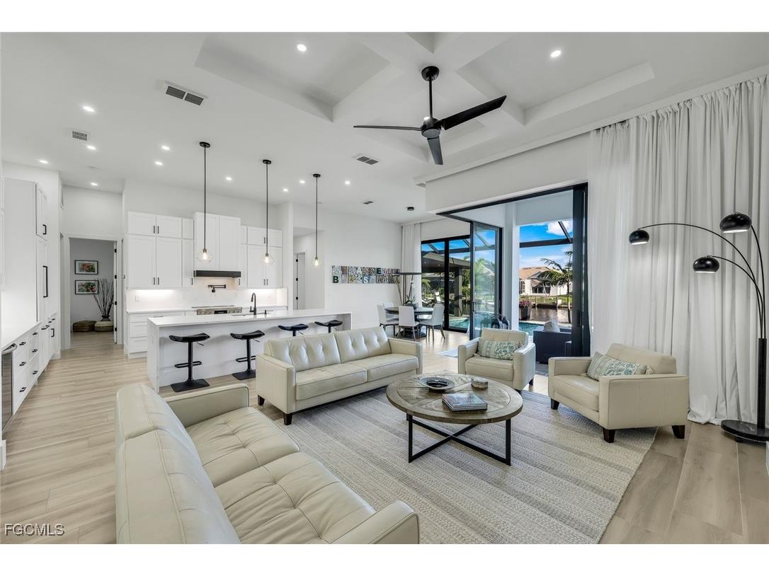 2307 SW 45th Terrace Cape Coral FL 33914 2025015094 image13