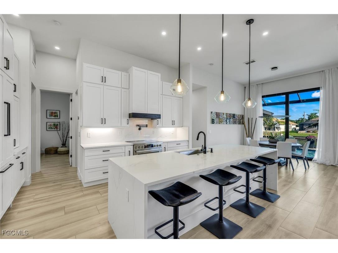 2307 SW 45th Terrace Cape Coral FL 33914 2025015094 image18