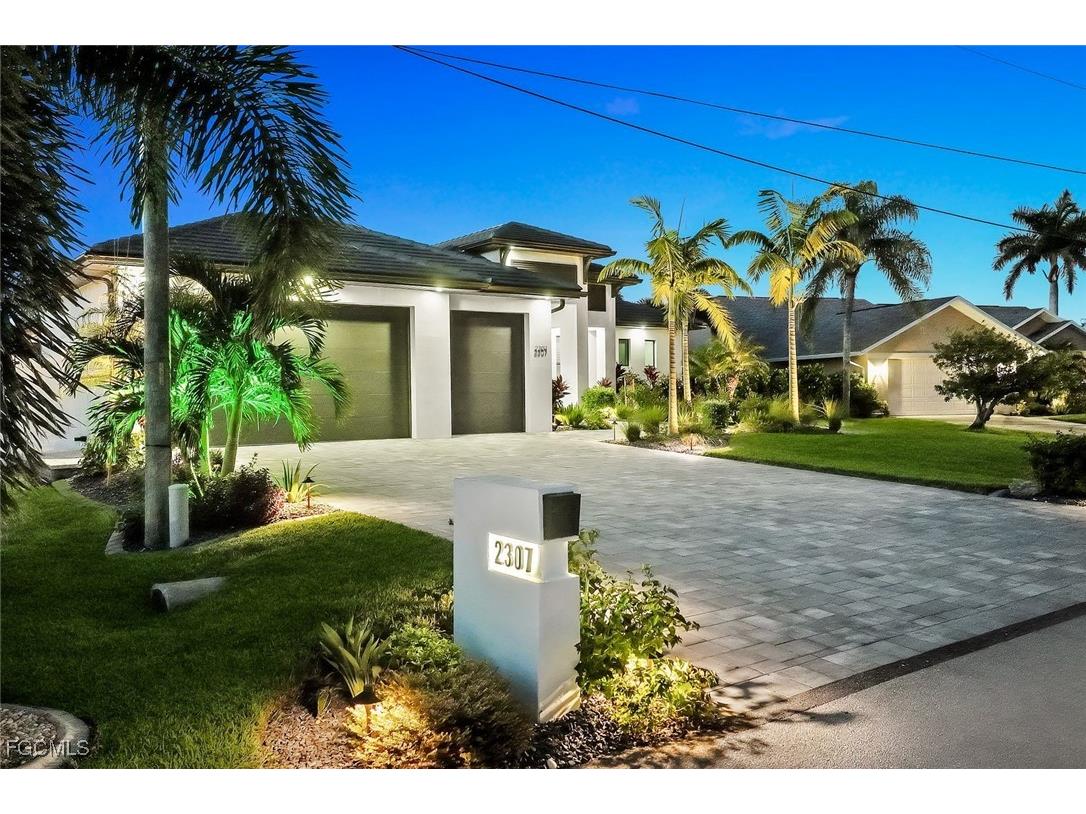2307 SW 45th Terrace Cape Coral FL 33914 2025015094 image4