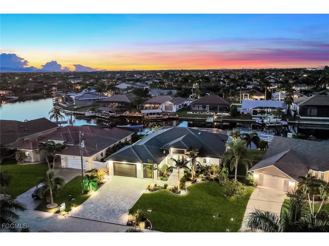 2307 SW 45th Terrace Cape Coral FL 33914 2025015094 image5