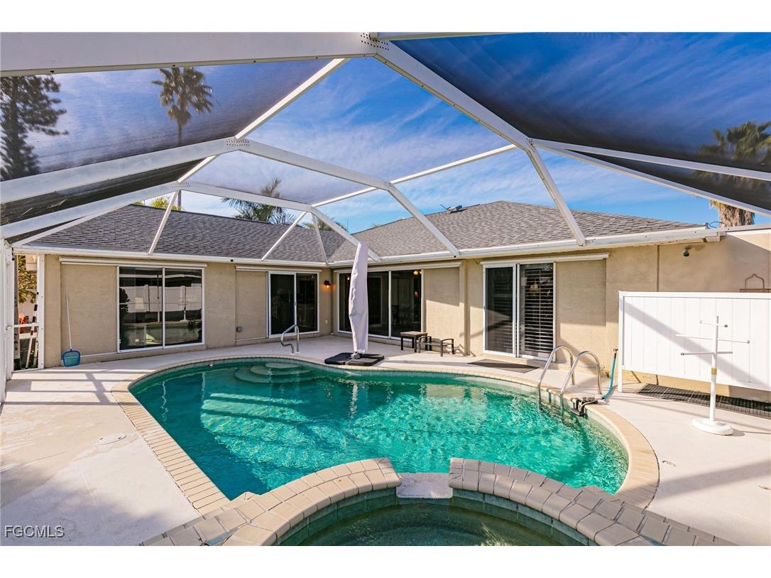 2308 Everest Parkway Cape Coral FL 33904 2026005675 image39