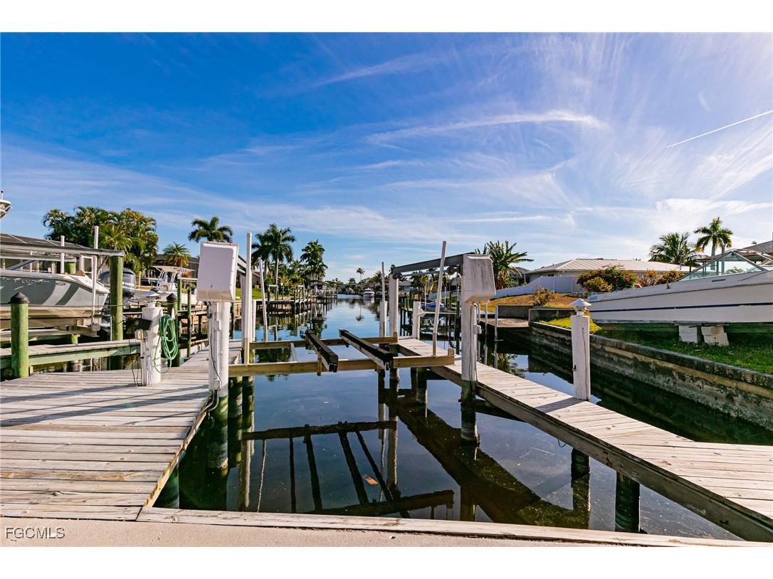 2308 Everest Parkway Cape Coral FL 33904 2026005675 image44