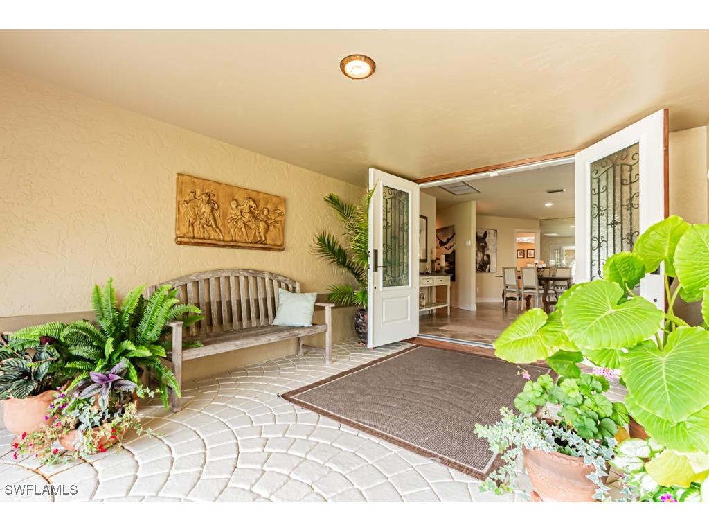 2308 Kings Lake Boulevard Naples FL 34112 225033617 image5