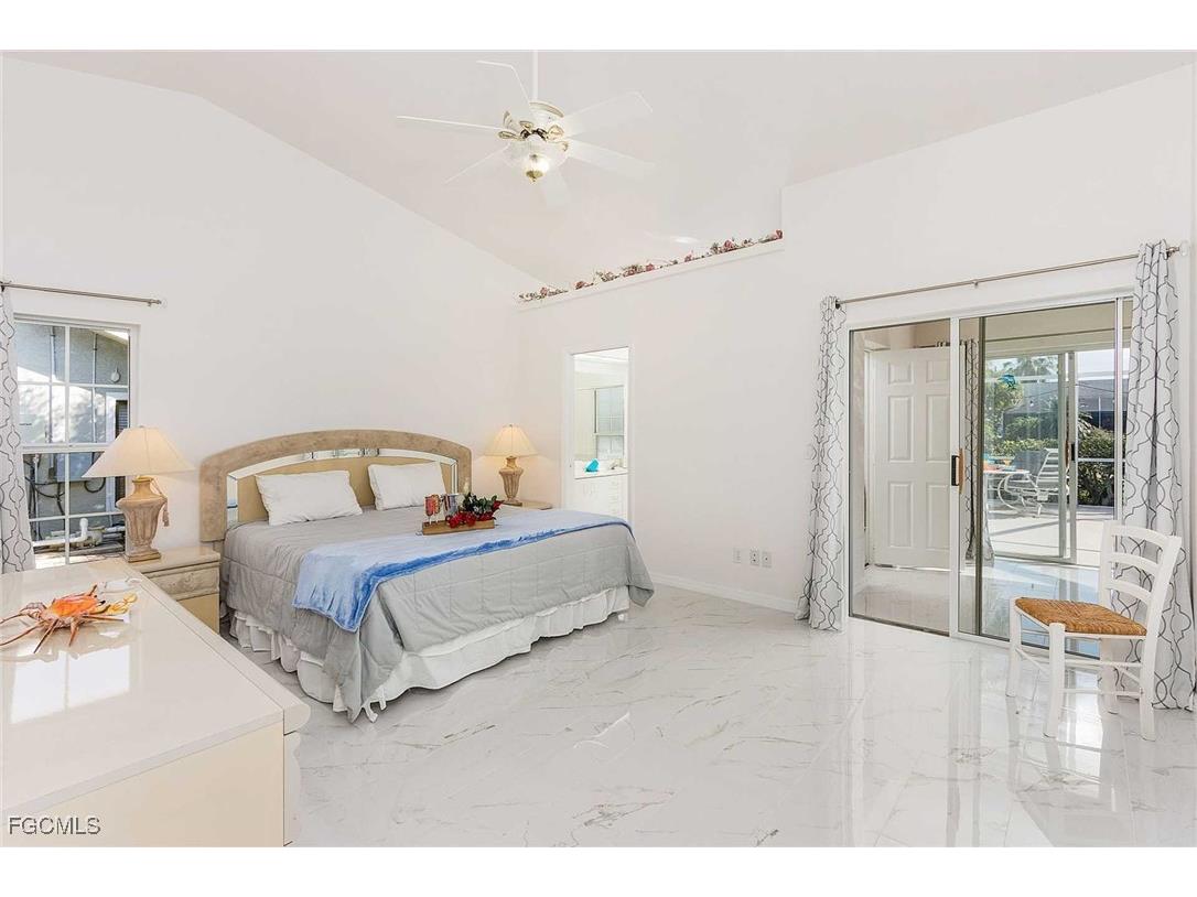 2308 SE 27th Street Cape Coral FL 33904 2025009734 image11