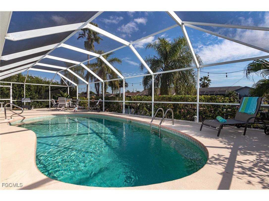2308 SE 27th Street Cape Coral FL 33904 2025009734 image2