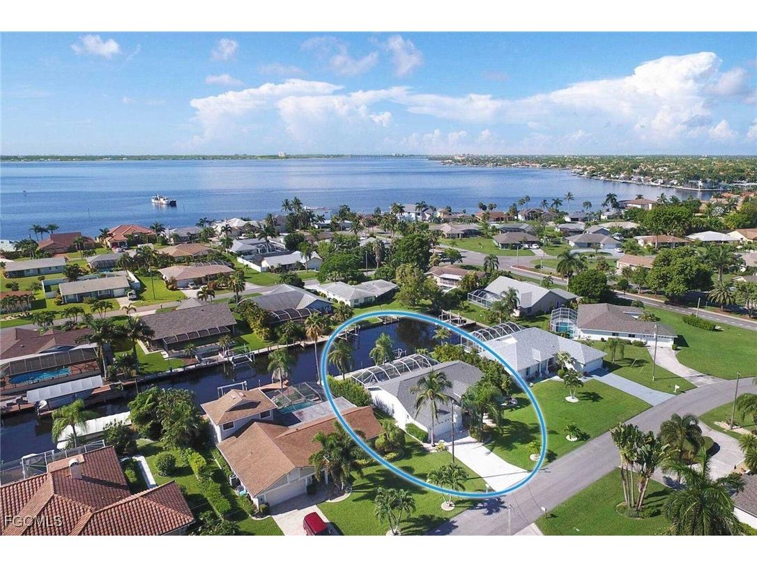 2308 SE 27th Street Cape Coral FL 33904 2025009734 image3