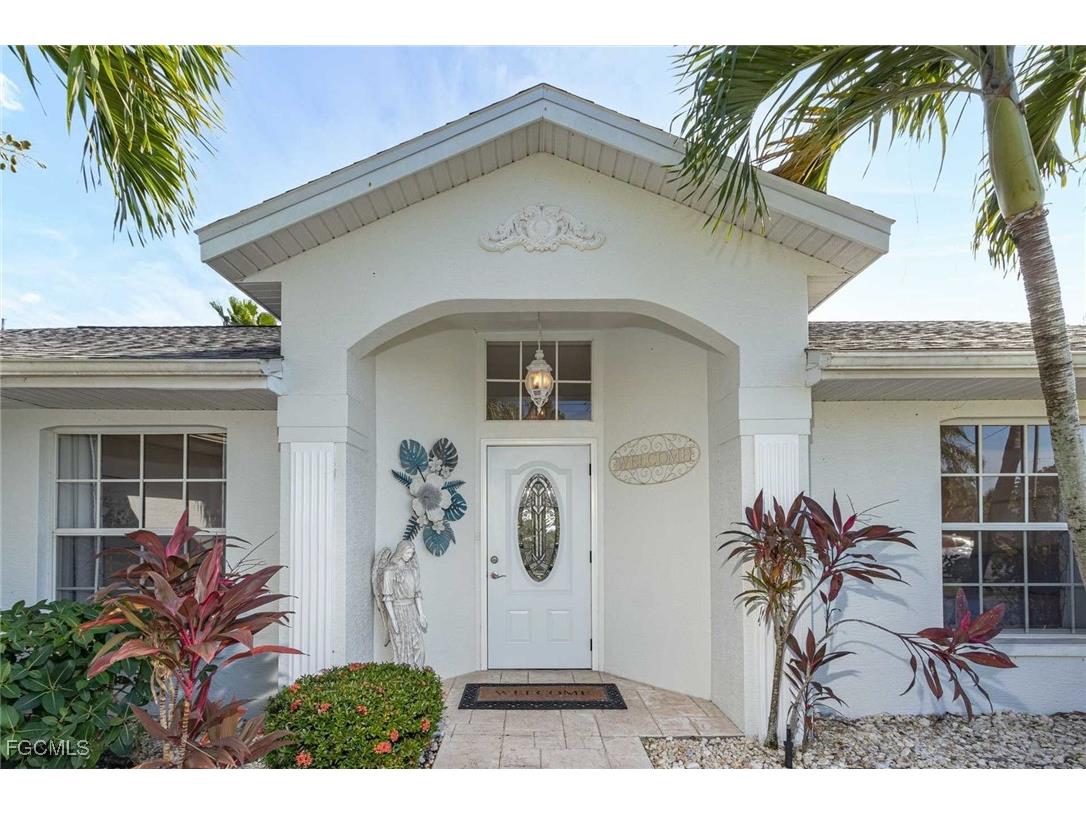 2308 SE 27th Street Cape Coral FL 33904 2025009734 image6