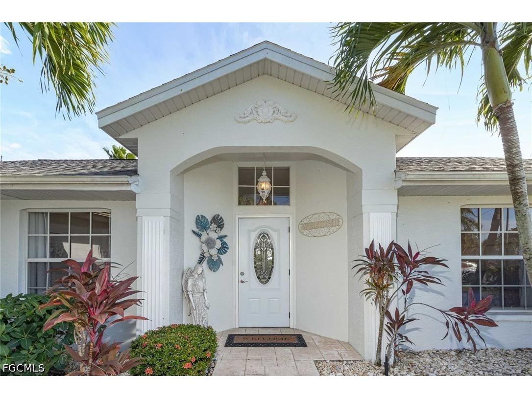 2308 SE 27th Street Cape Coral FL 33904 2026028162 image4
