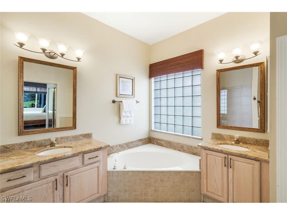 23088 Tree Crest Court Estero FL 34135 226009264 image18