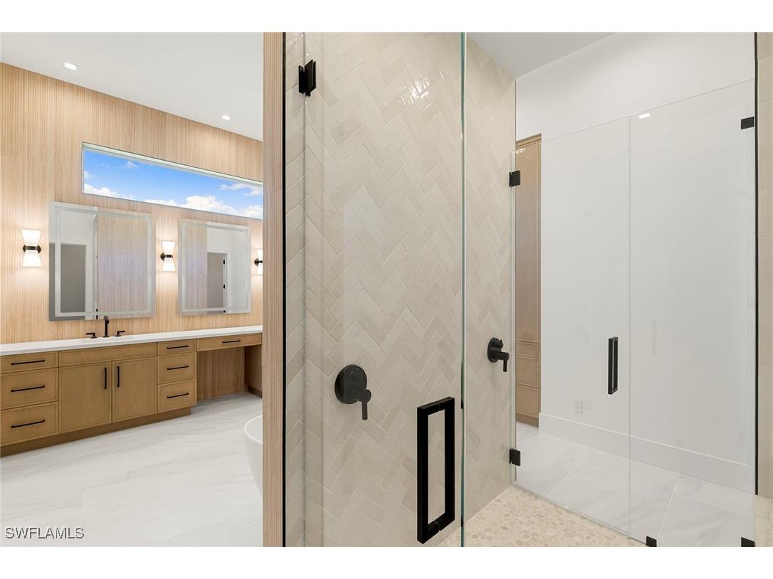 2309 Anthony Court Naples FL 34109 226001771 image14