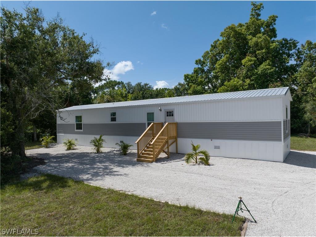 2309 Cantor Lane North Fort Myers FL 33917 224054694 image1