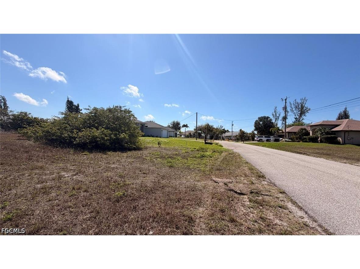 2309 NW 34th Avenue Cape Coral FL 33993 2026017174 image1
