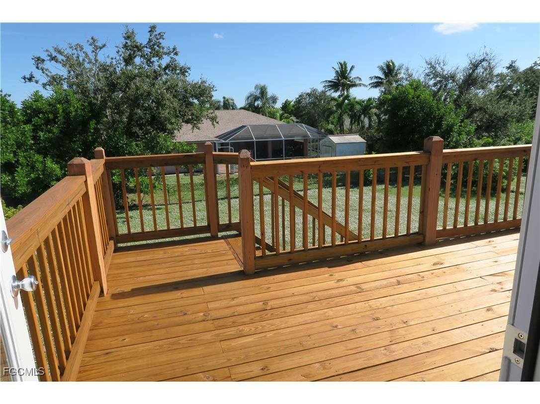 2309 SE 5th Place Cape Coral FL 33990 2025022050 image17