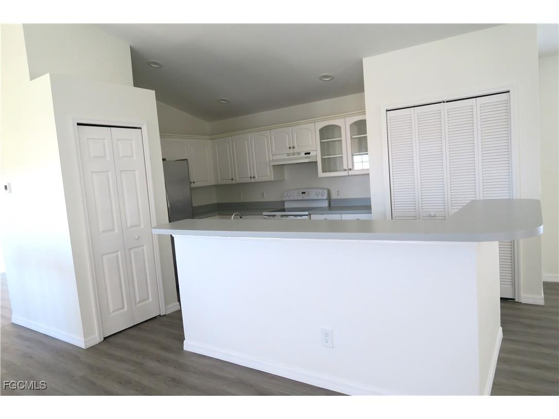 2309 SE 5th Place Cape Coral FL 33990 2025022050 image26