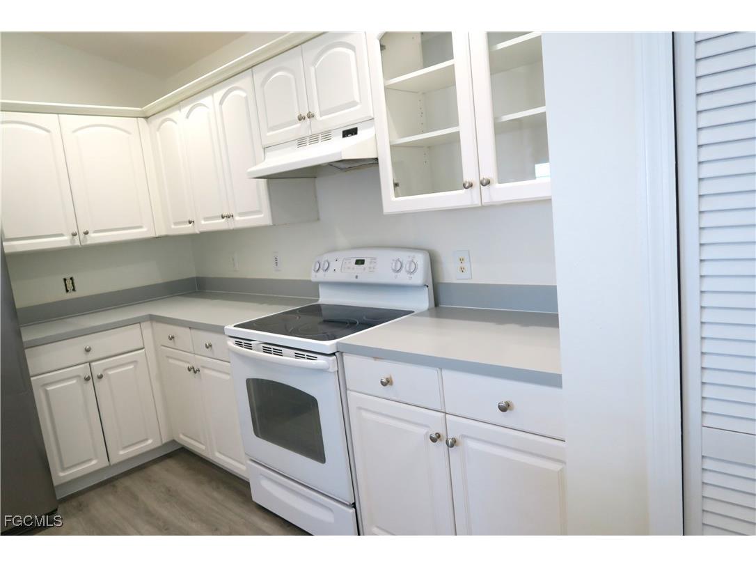 2309 SE 5th Place Cape Coral FL 33990 2025022050 image27