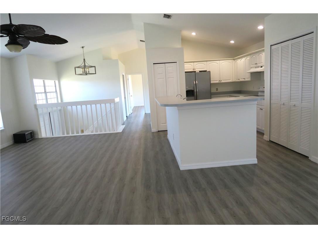 2309 SE 5th Place Cape Coral FL 33990 2025022050 image30