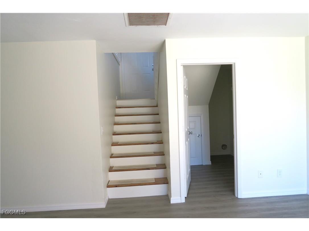 2309 SE 5th Place Cape Coral FL 33990 2025022050 image5