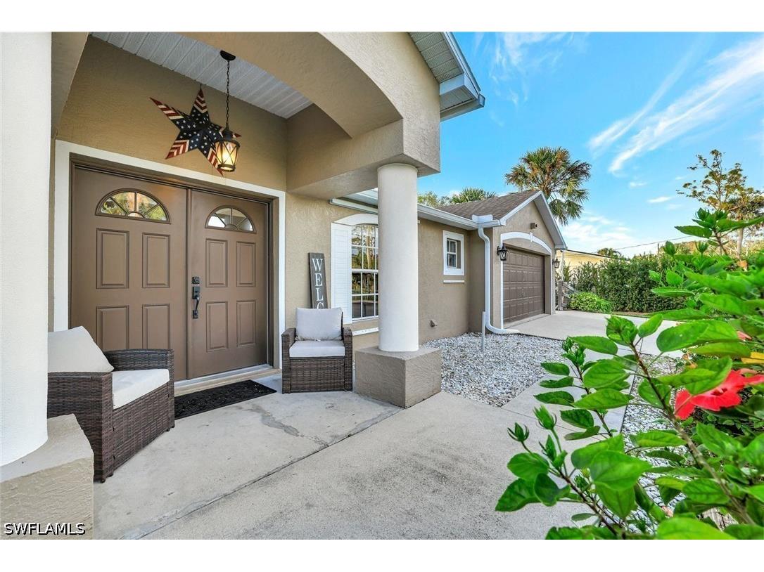 231 16th Street NE Naples FL 34120 226022570 image3