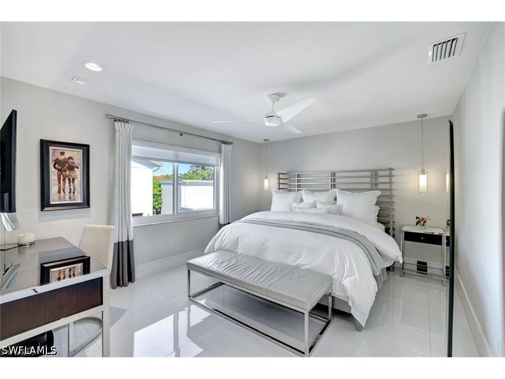 231 3rd Avenue S #231 Naples FL 34102 226017659 image10