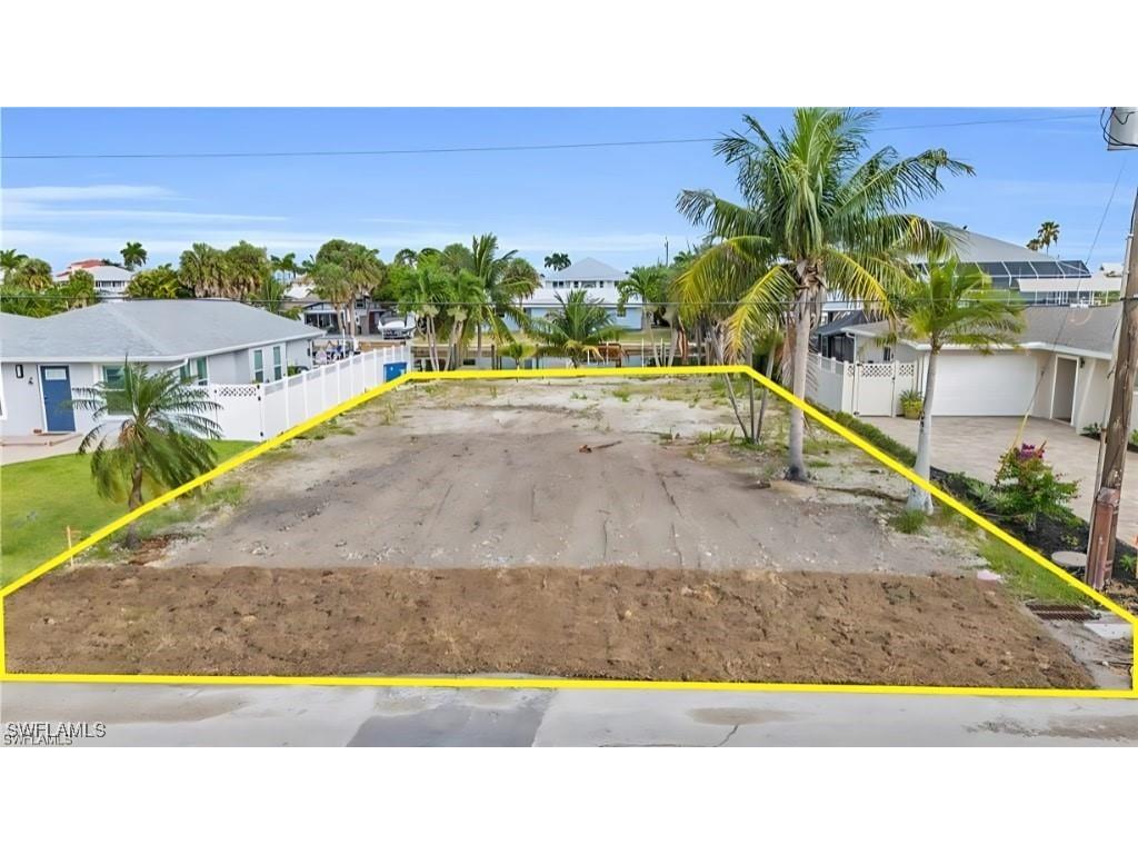 231 Albatross Street Fort Myers Beach FL 33931 225085033 image5