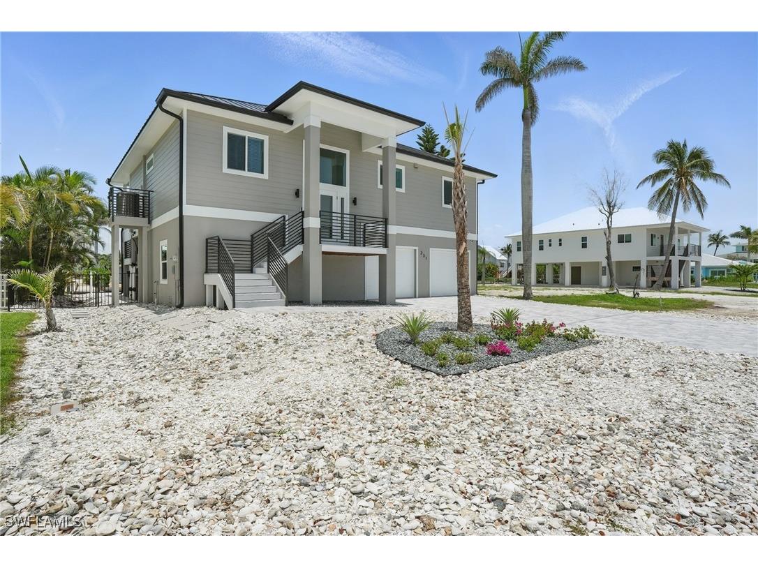 231 Flamingo Street Fort Myers Beach FL 33931 225052552 image1