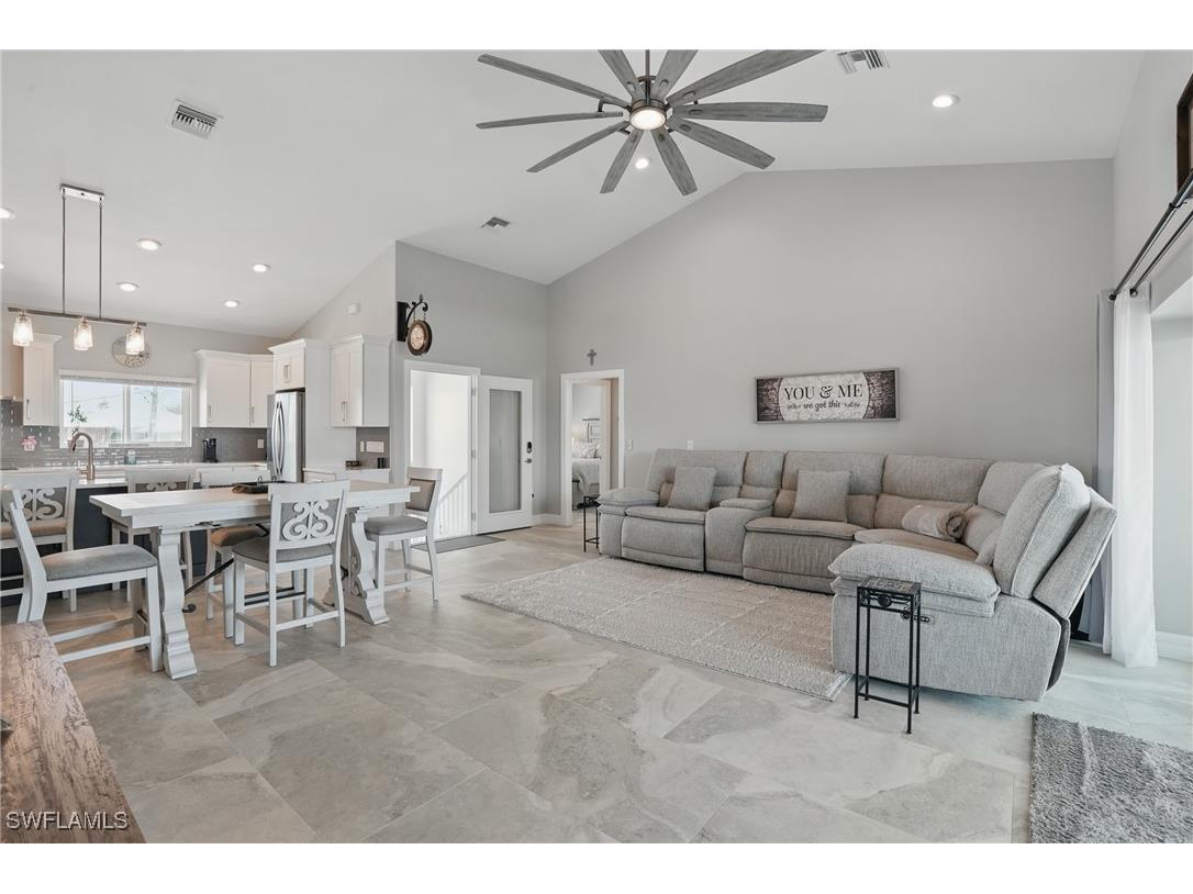 231 Flamingo Street Fort Myers Beach FL 33931 225052552 image10