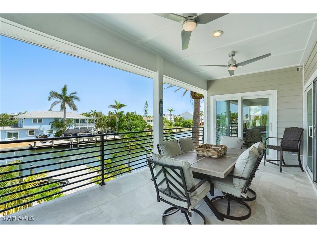 231 Flamingo Street Fort Myers Beach FL 33931 225052552 image18