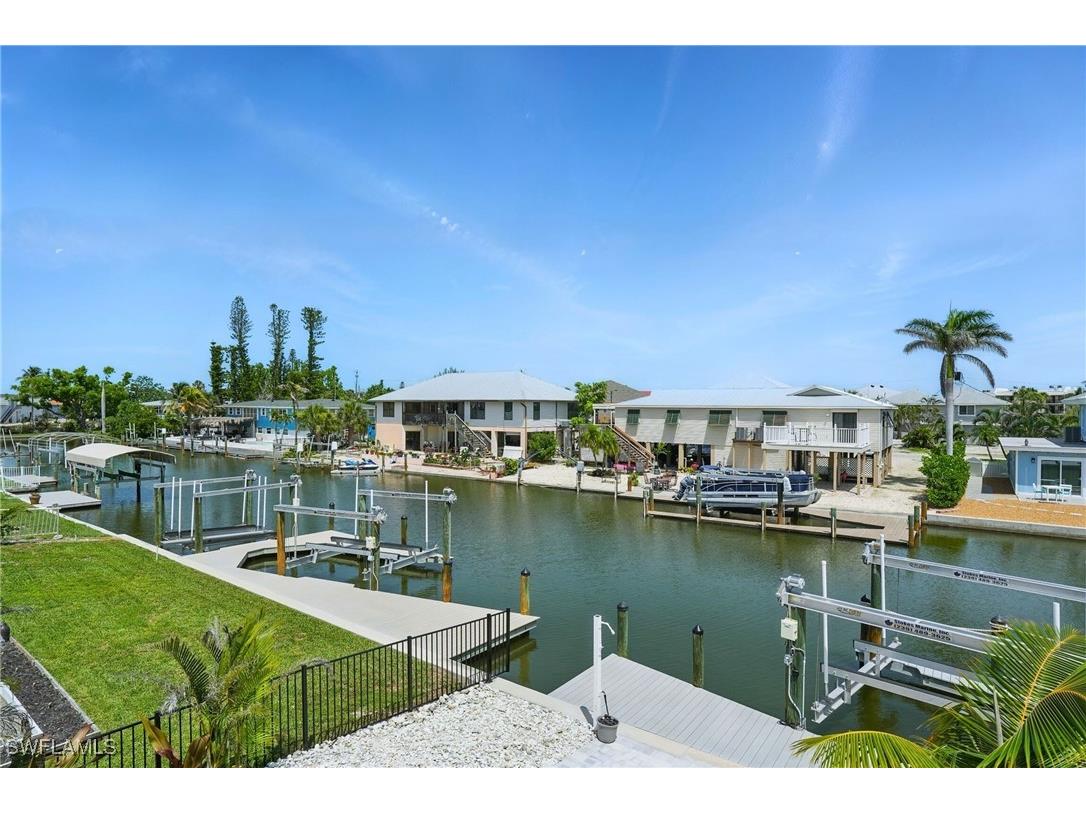 231 Flamingo Street Fort Myers Beach FL 33931 225052552 image20