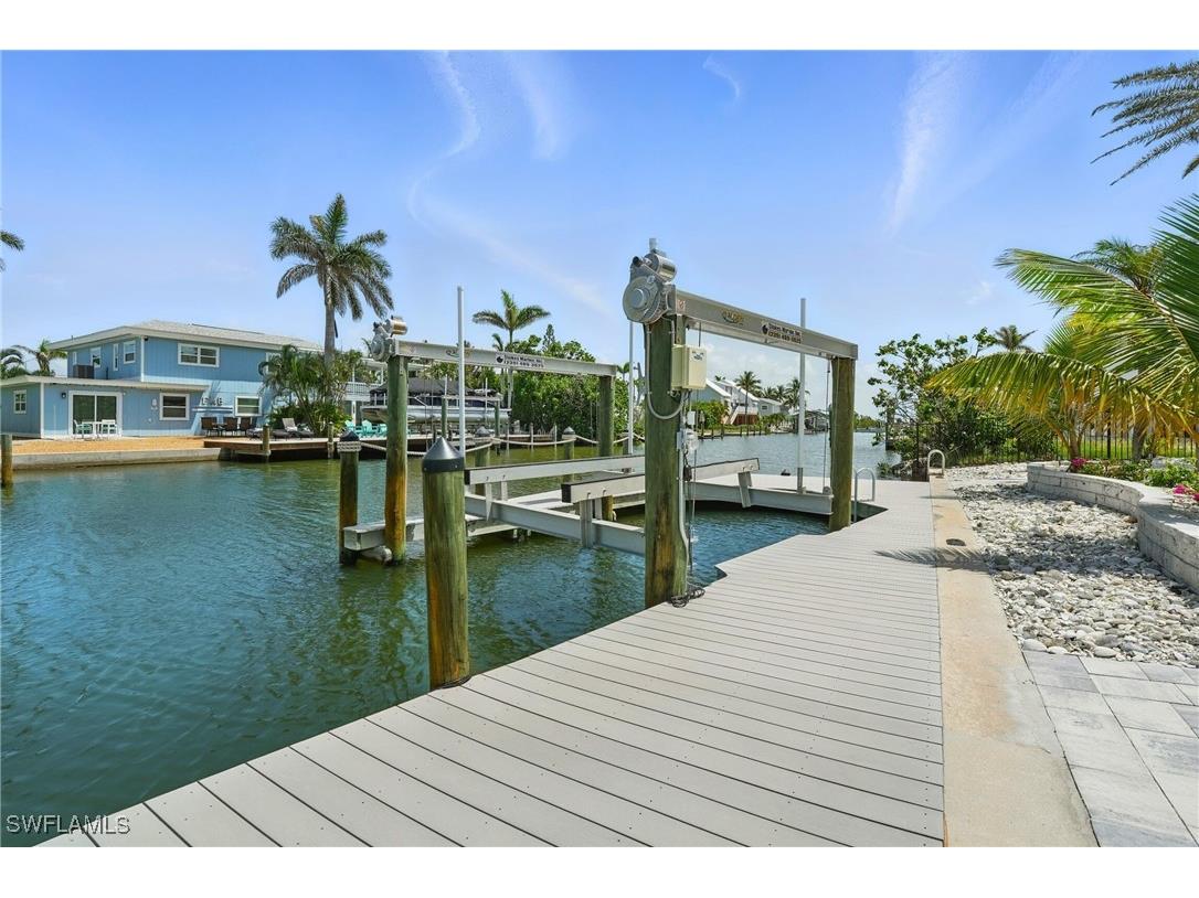 231 Flamingo Street Fort Myers Beach FL 33931 225052552 image21