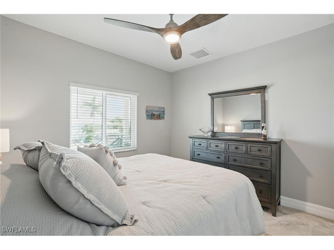 231 Flamingo Street Fort Myers Beach FL 33931 225052552 image32