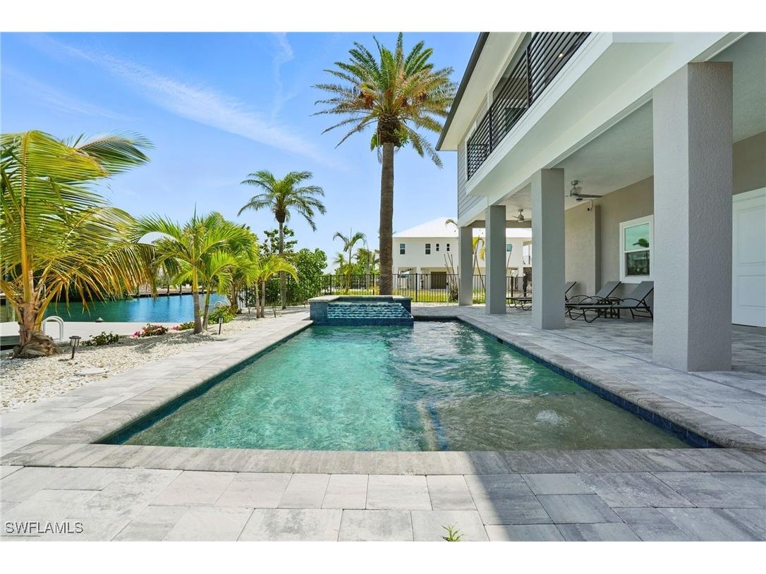 231 Flamingo Street Fort Myers Beach FL 33931 225052552 image7