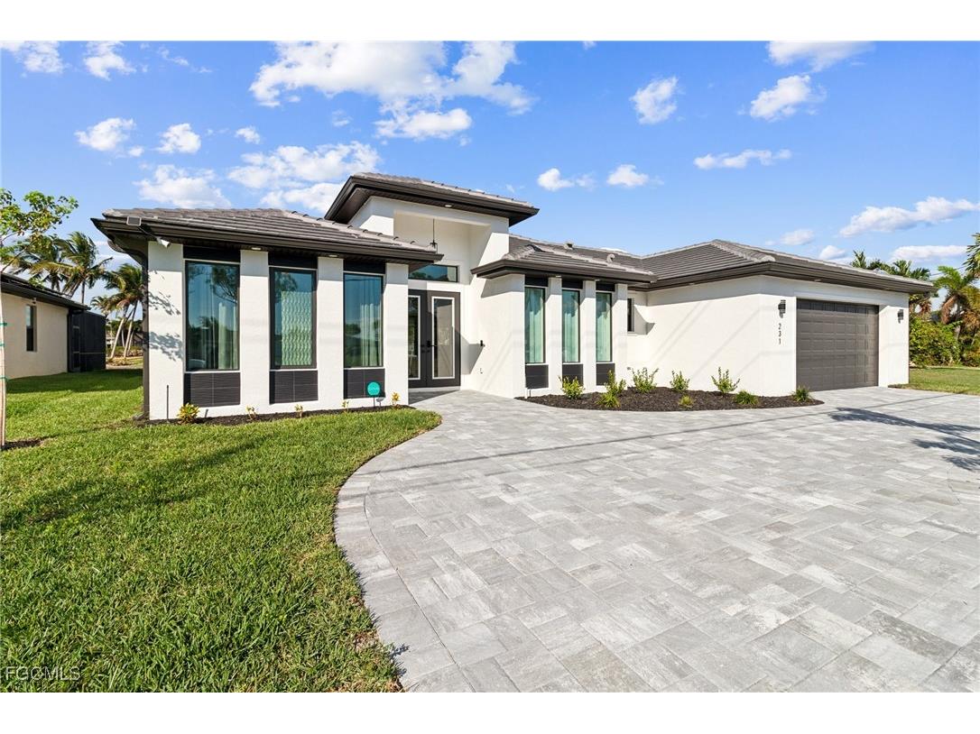 231 Gleason Parkway Cape Coral FL 33914 2025008056 image1