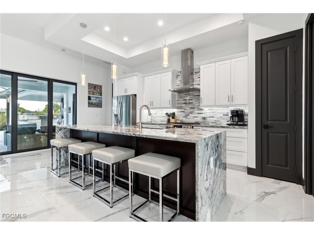 231 Gleason Parkway Cape Coral FL 33914 2025008056 image25