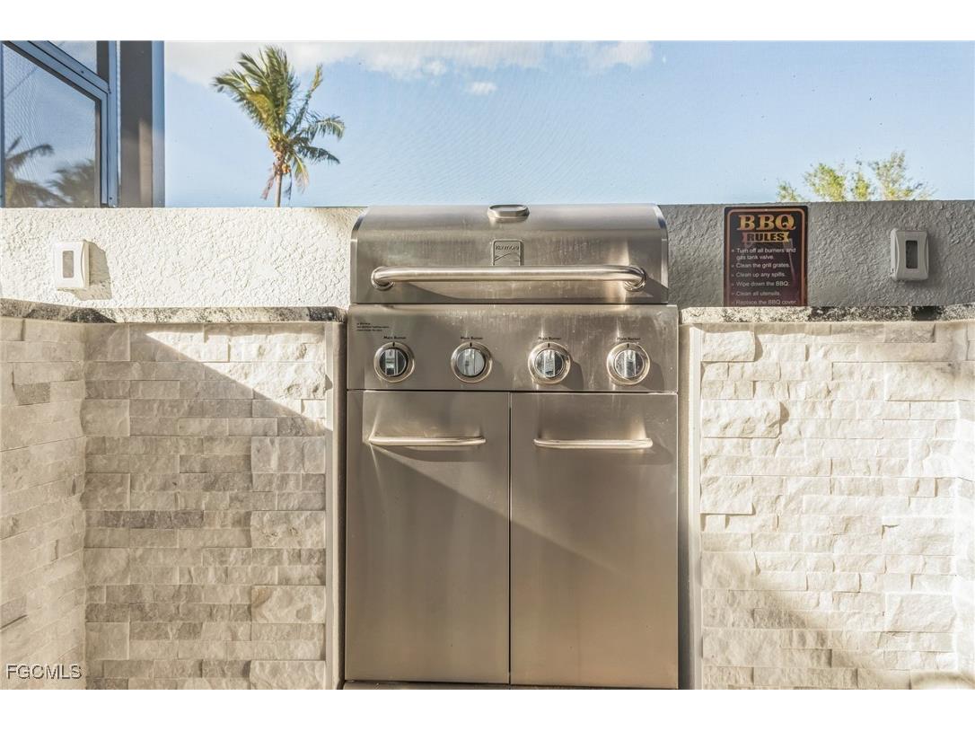 231 Gleason Parkway Cape Coral FL 33914 2025008056 image40
