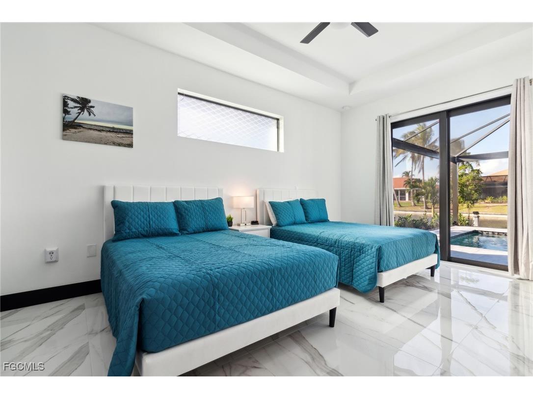 231 Gleason Parkway Cape Coral FL 33914 2025008056 image5