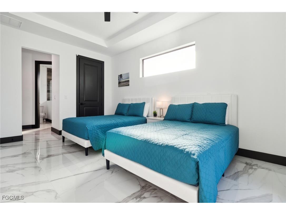 231 Gleason Parkway Cape Coral FL 33914 2025008056 image6