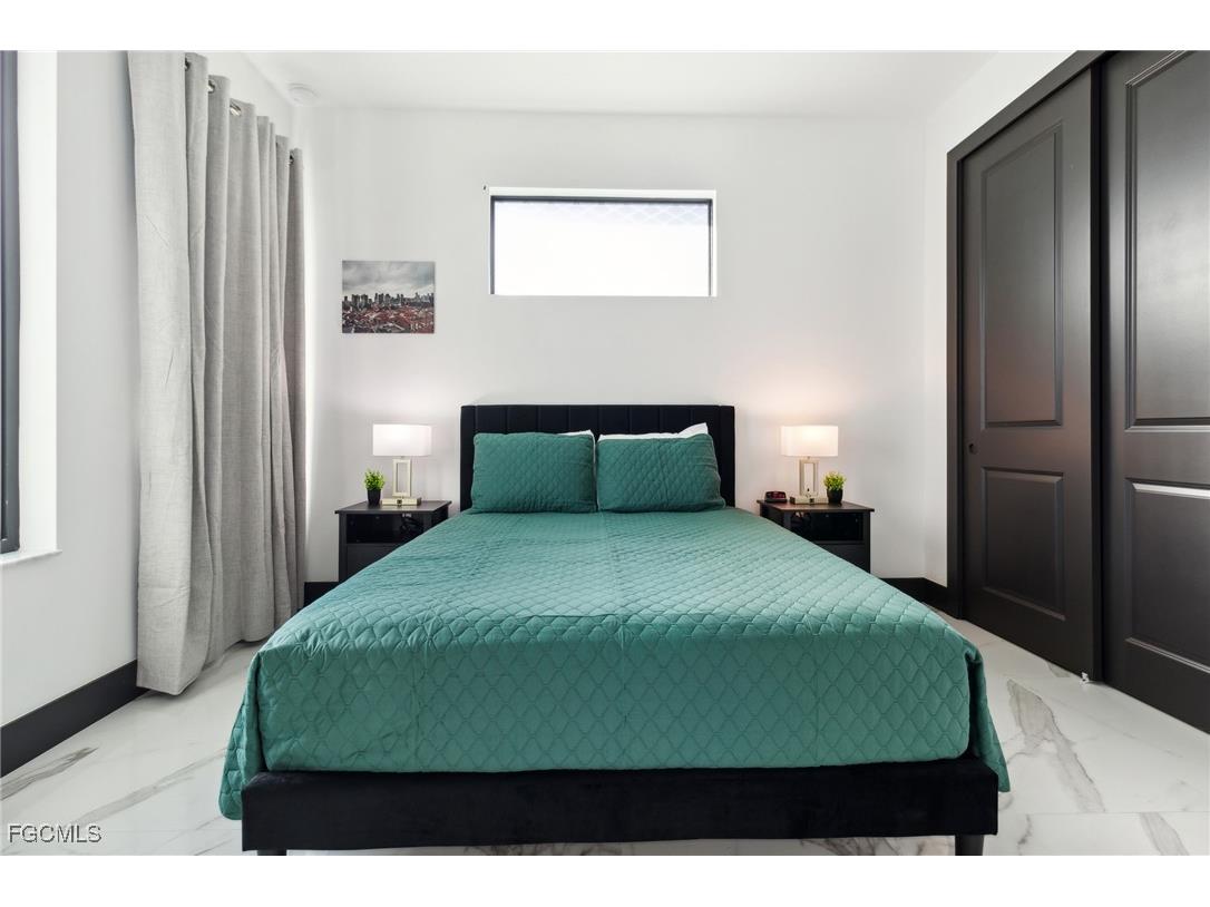 231 Gleason Parkway Cape Coral FL 33914 2025008056 image8