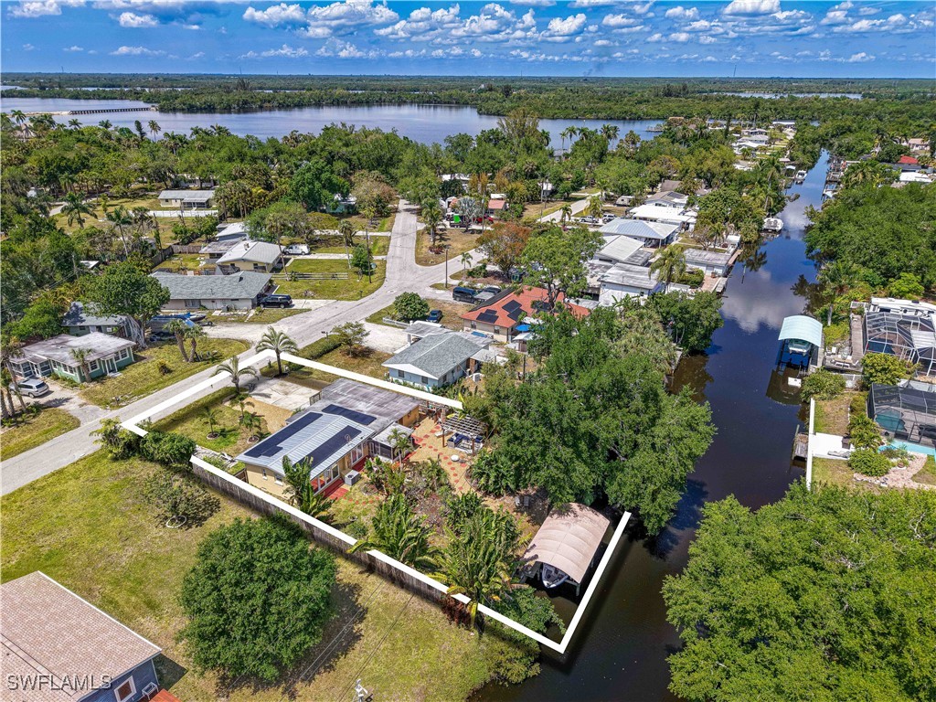 231 Kingston Drive Fort Myers FL 33905 225033088 image1